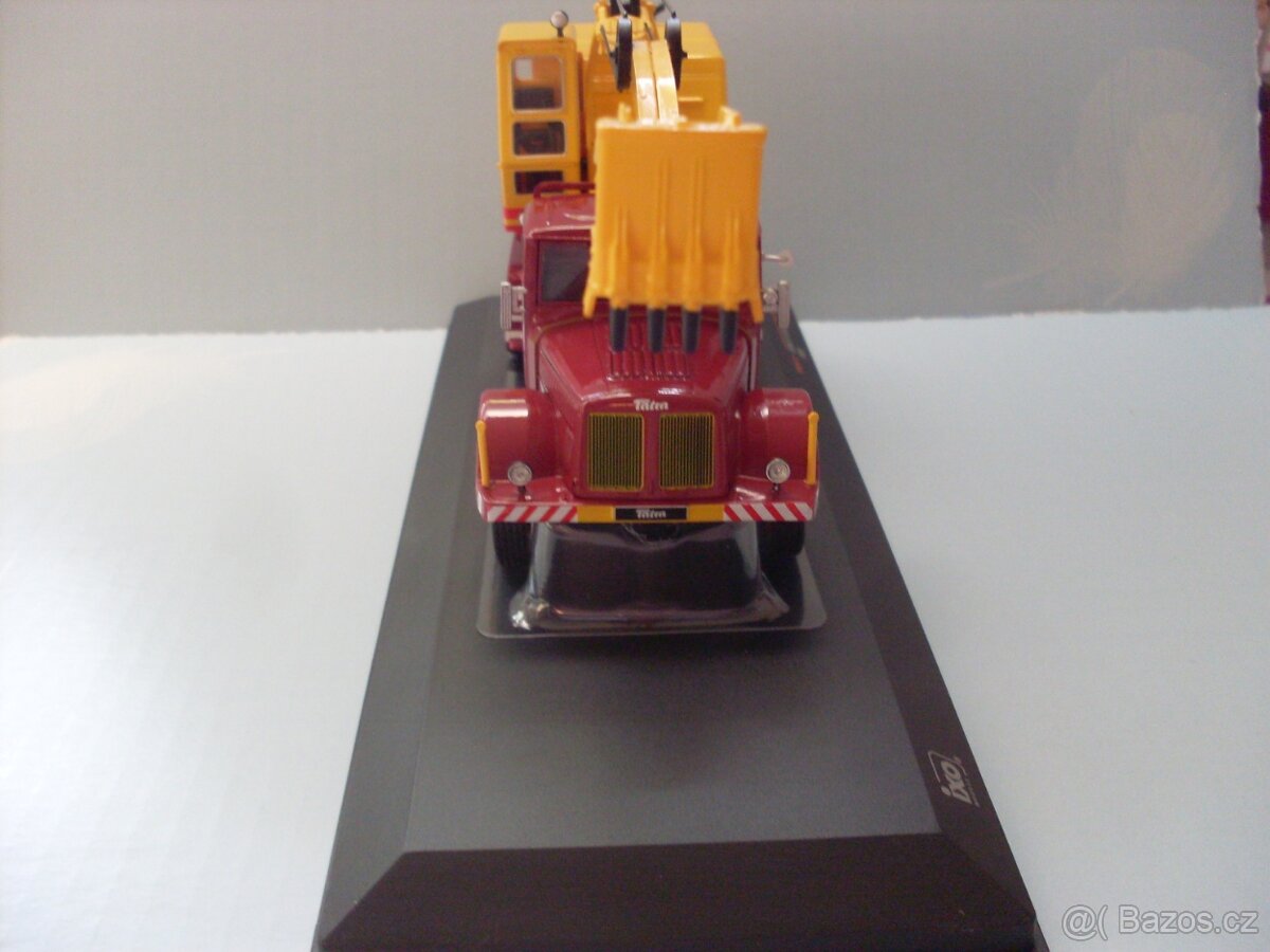 Model TATRA 111 D-030 A-1958 1:43 - 3