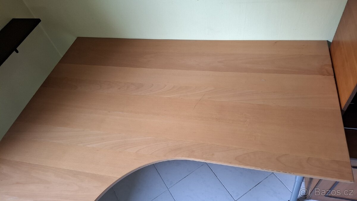 Rohový stůl ikea - 3