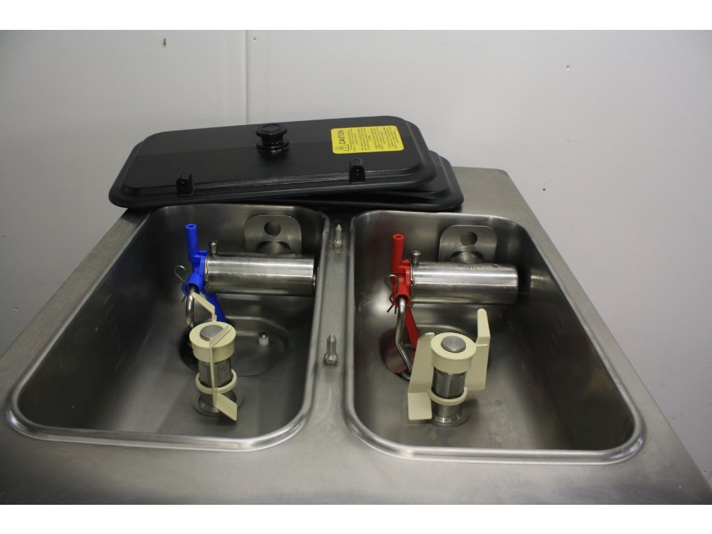 Zmrzlinový stroj Taylor C 606 - 3