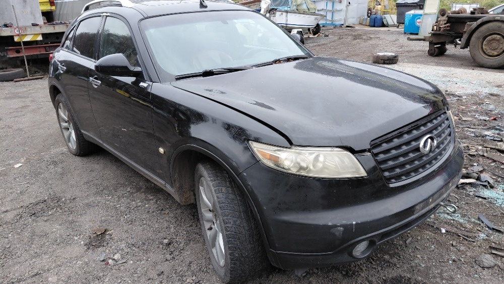 Infiniti FX 45 - 3
