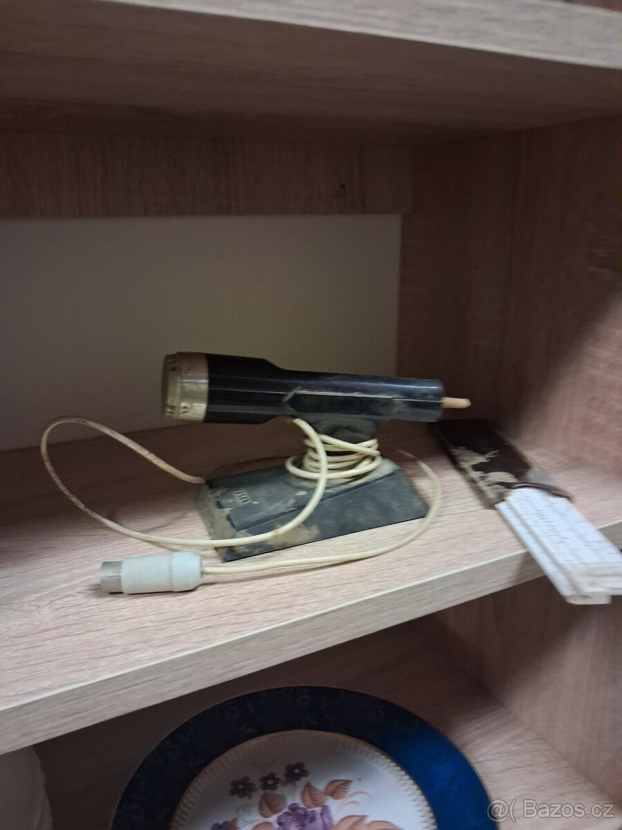 Talíře, budíky, mikrofon - 3