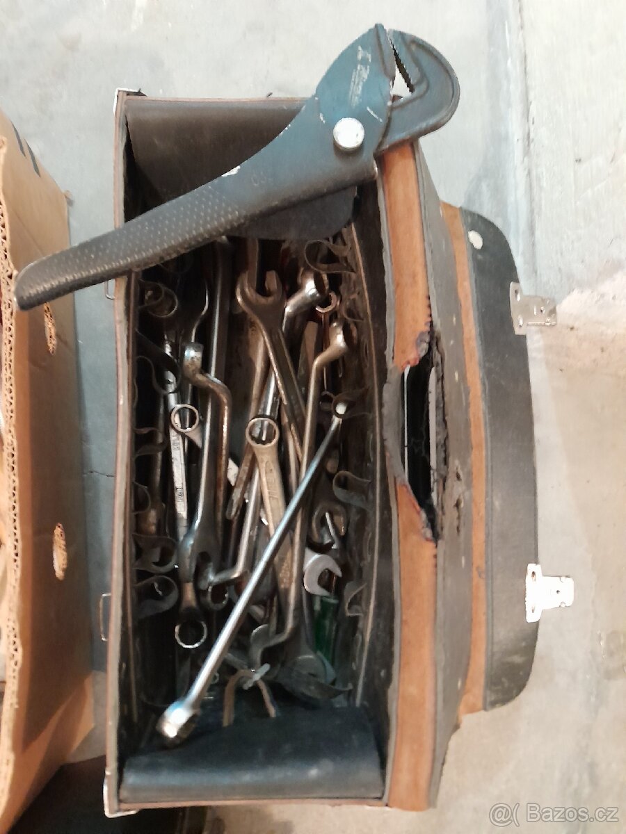 Prodám drobné nářadí, klíče, šroubováky apd. - 3