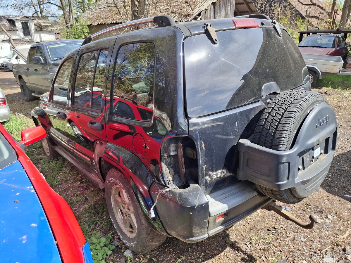 Jeep cherokee kj facelift - 3
