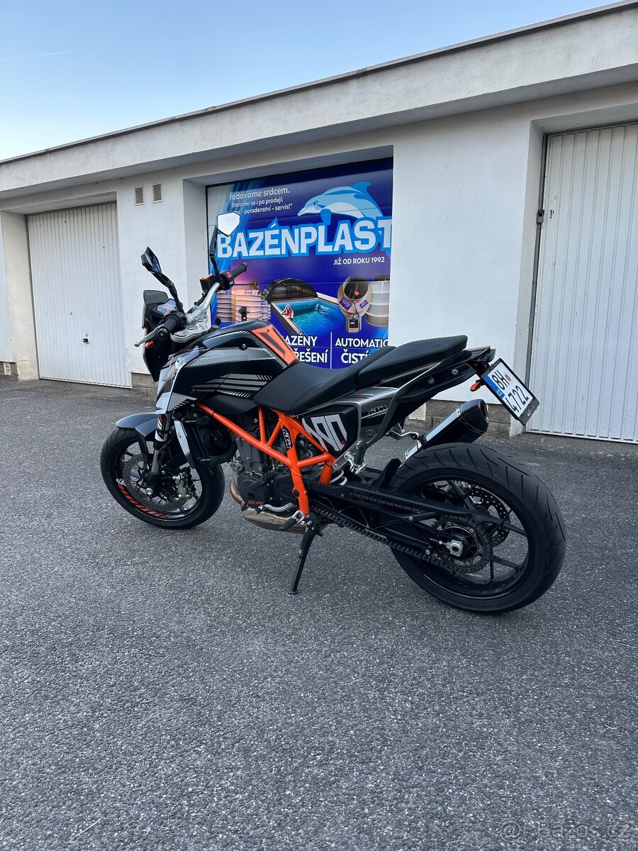 Ktm Duke 690 R - 3