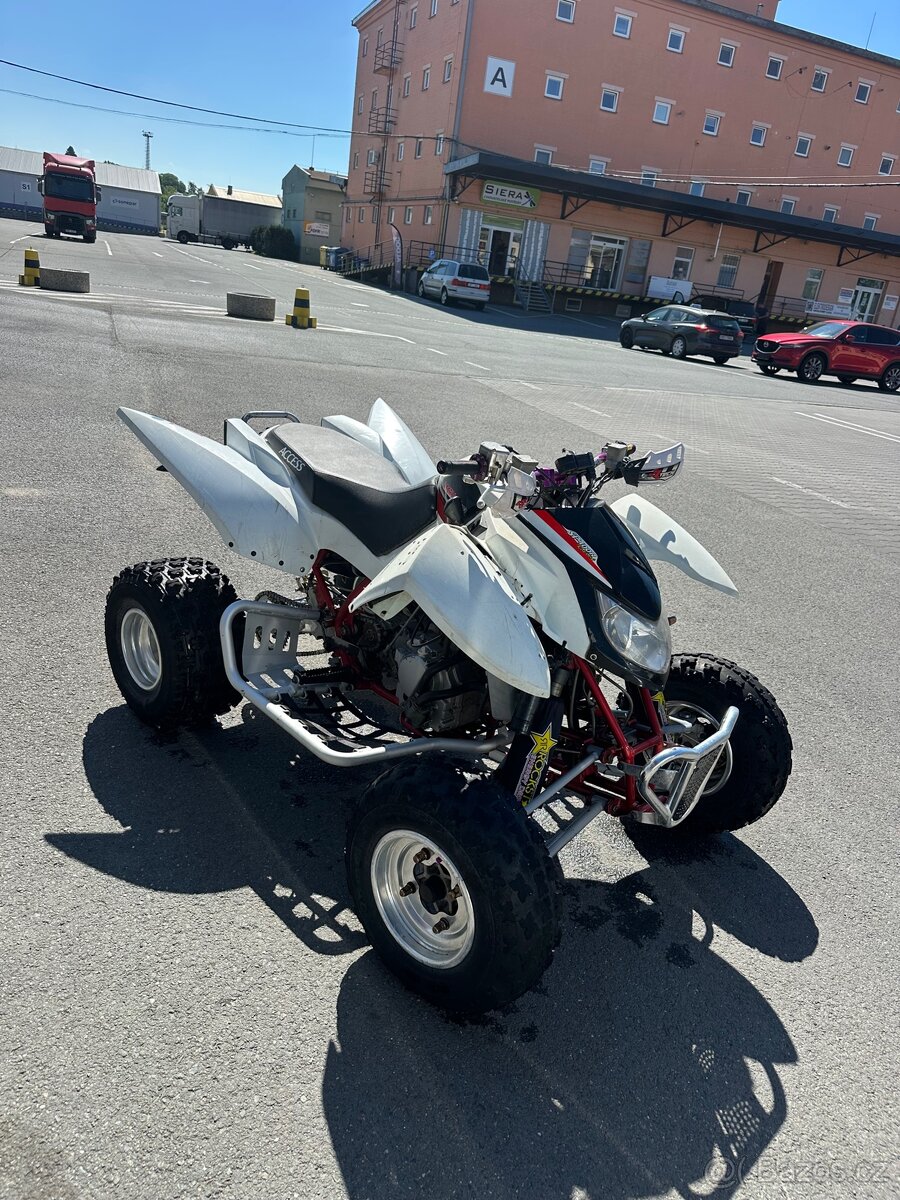 Access Tomahawk 400 - 3