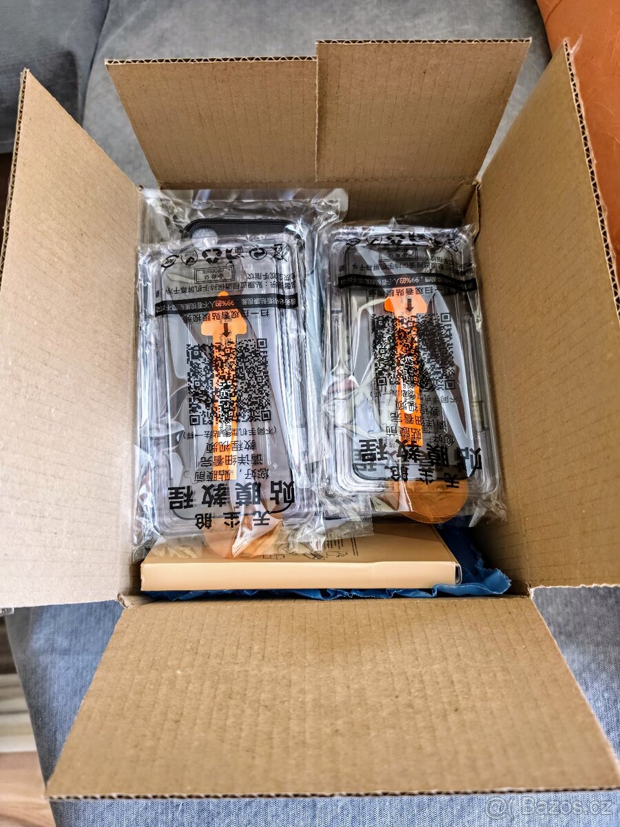iPhone 17 Pro Max kryty, skla. - 3