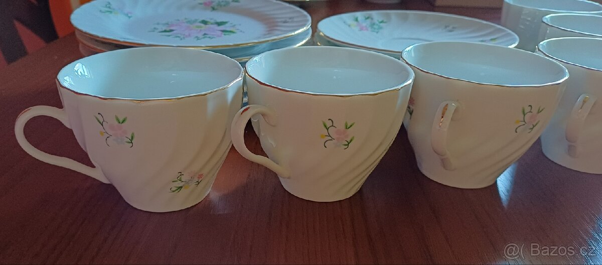 Porcelánový čajový servis - 3