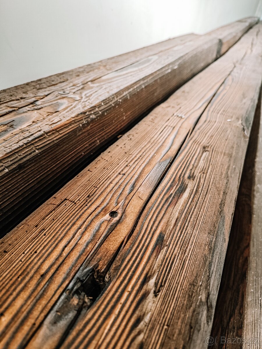 Vyčesané trámy - 3