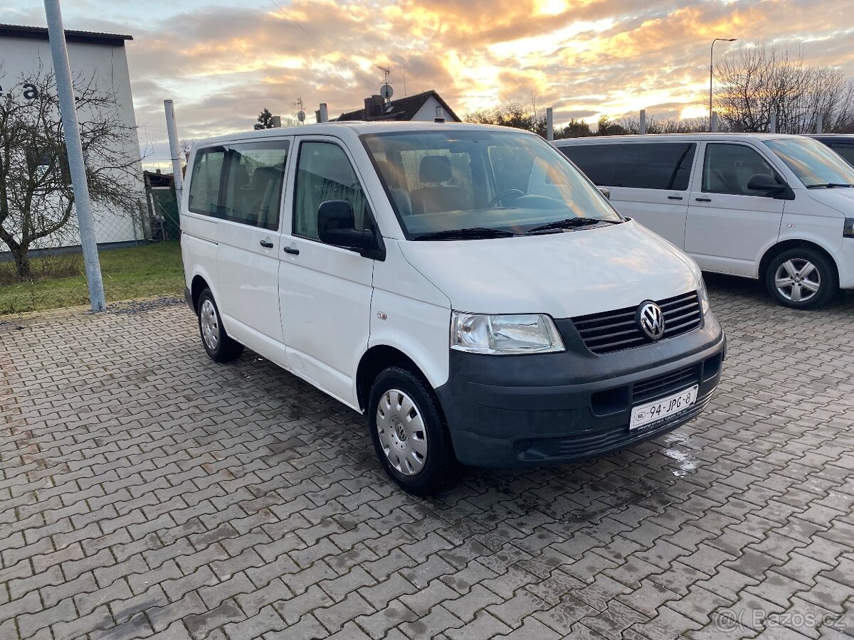 VW Transporter T5 1.9tdi 9-míst 2009 NOVÁ STK - 3