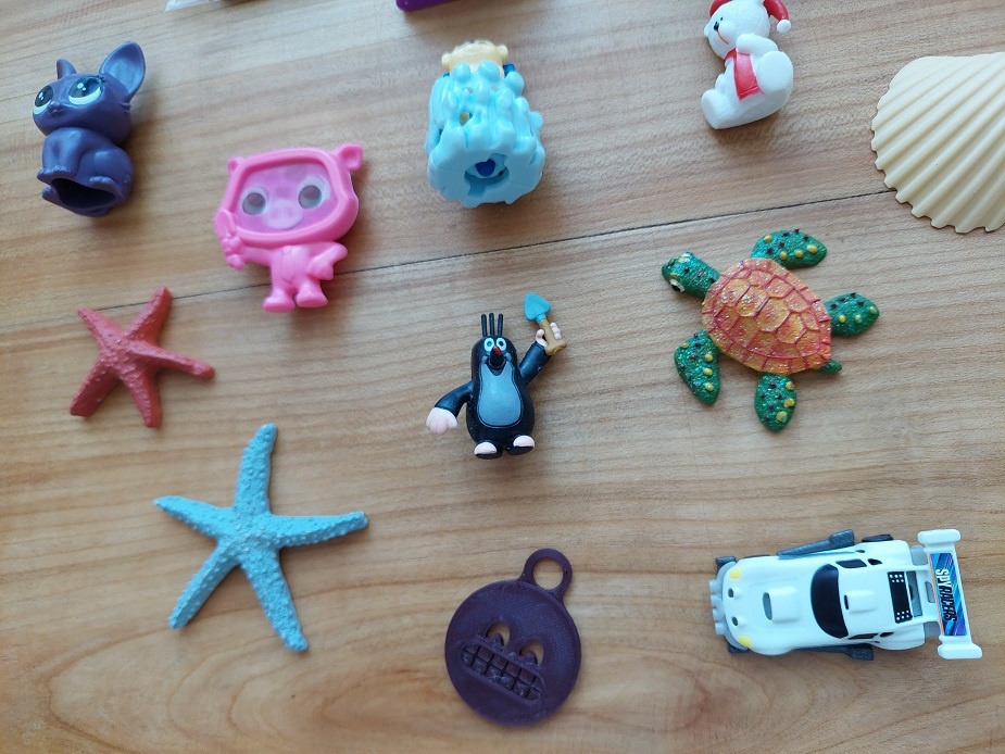 Nové hračky z Kinder vajíčka pro kluky i holky, konvolut - 3