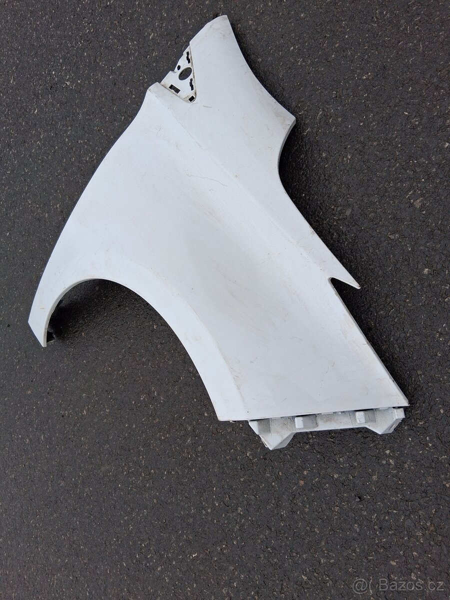 Renault zoe pravy blatnik - 3