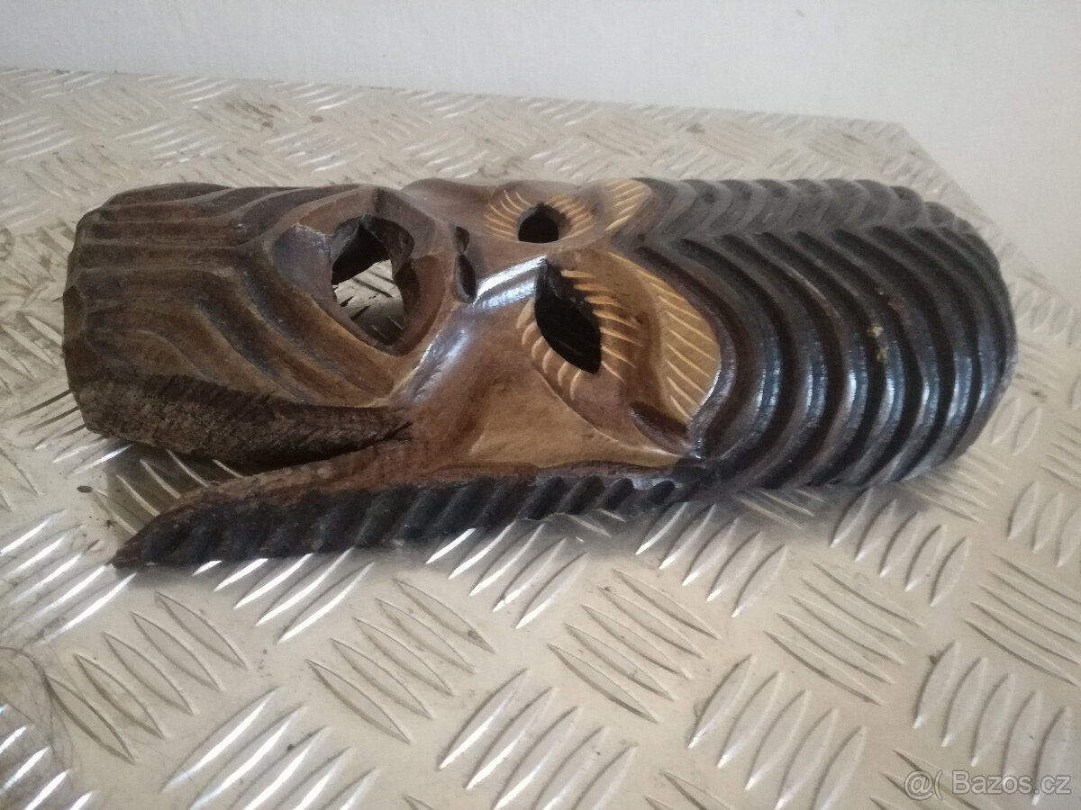 Dřevěný totem 4 - 3