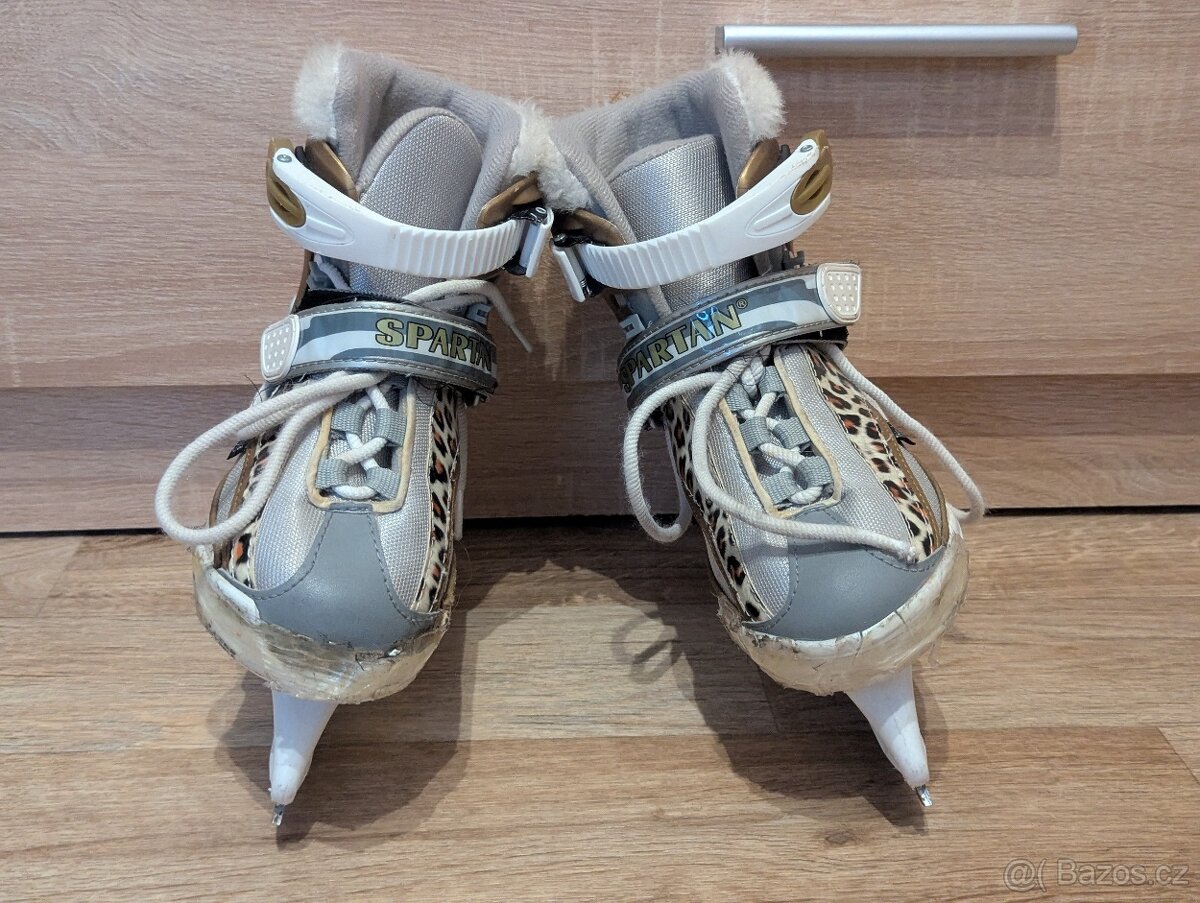 Prodám dívčí zimní brusle - 3