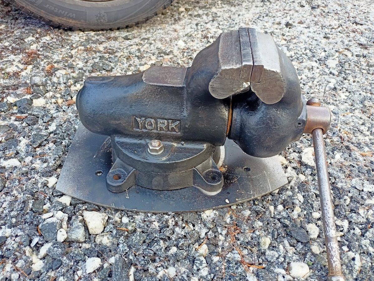 Svěrák York 100 - 3