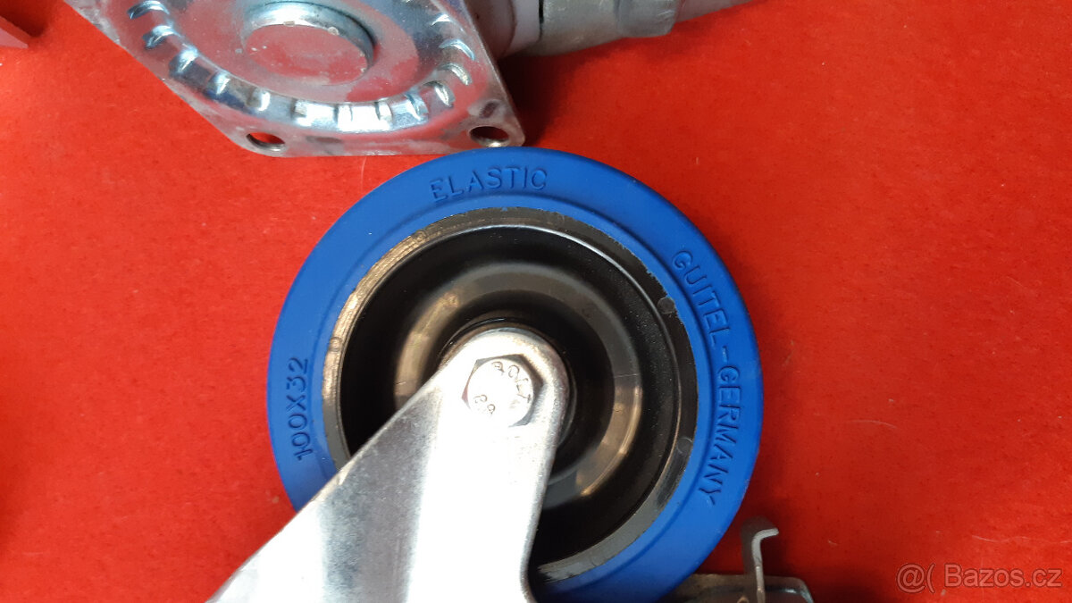 Kolečka pro Case - 3