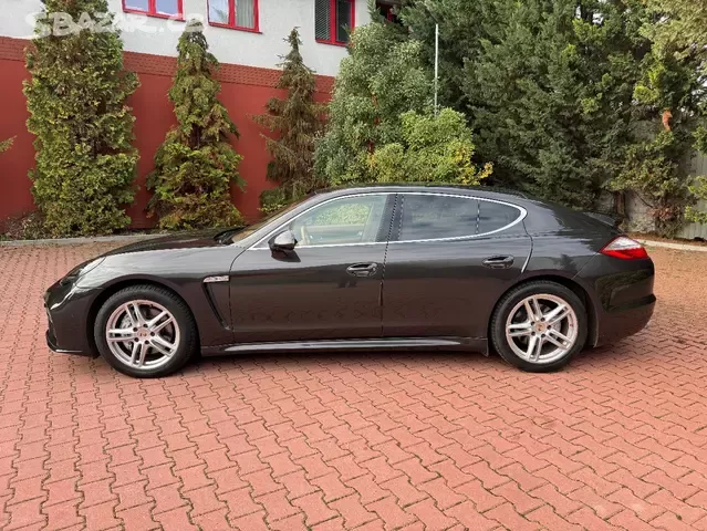 Porsche Panamera 4S 4.8 v8 294kW,2012,ČR,DPH,Chrono,Serviska - 3
