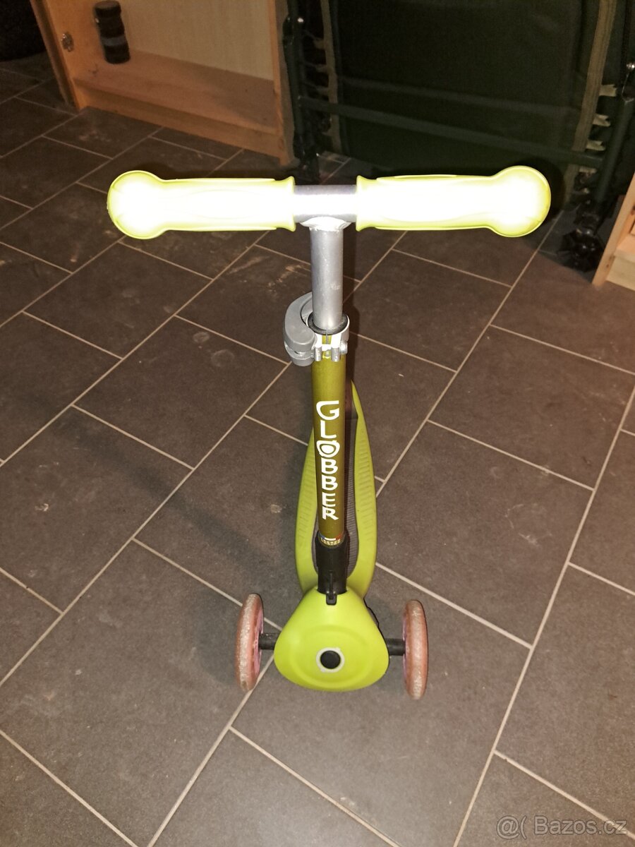 Koloběžka Globber - 3