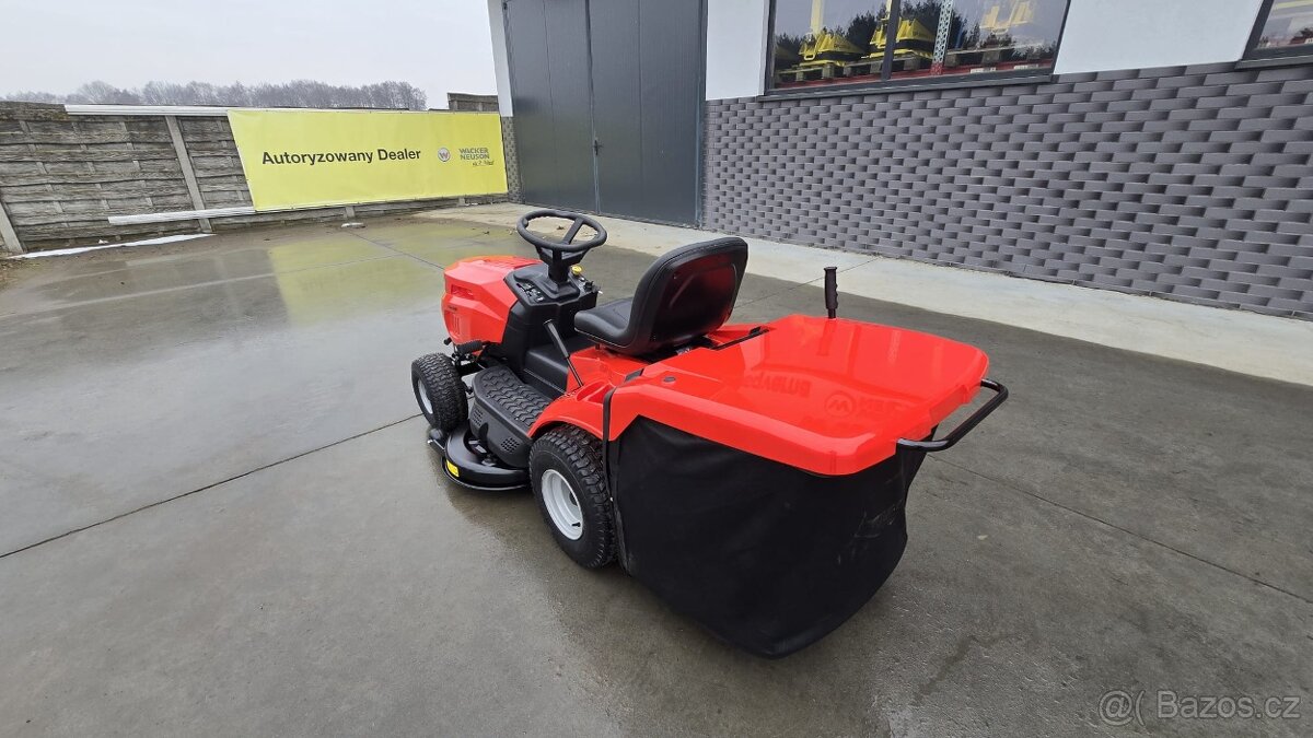 Zahradní traktor TB GARDEN LT-42R - 3