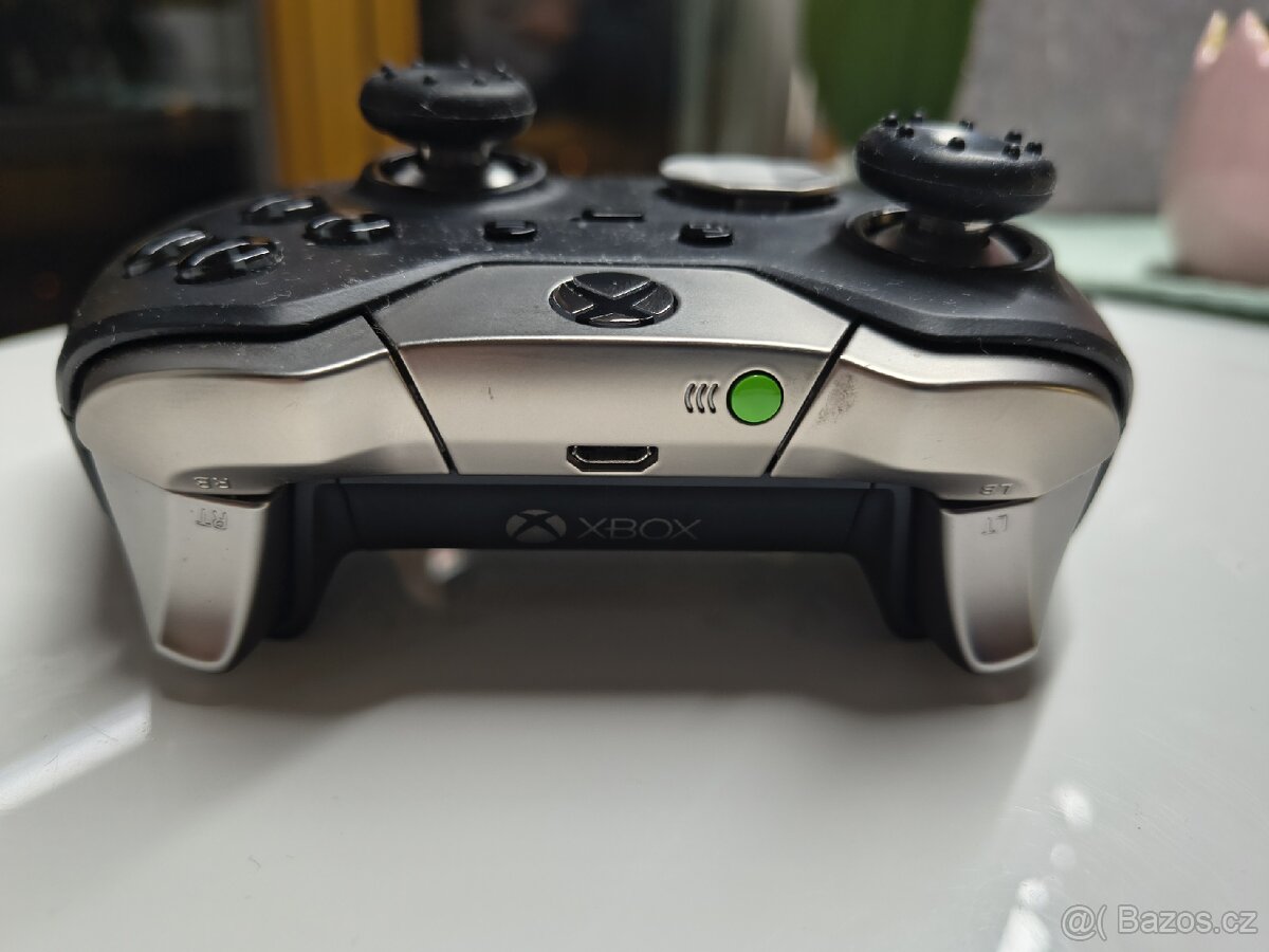 Xbox one Elite ovladač - 3