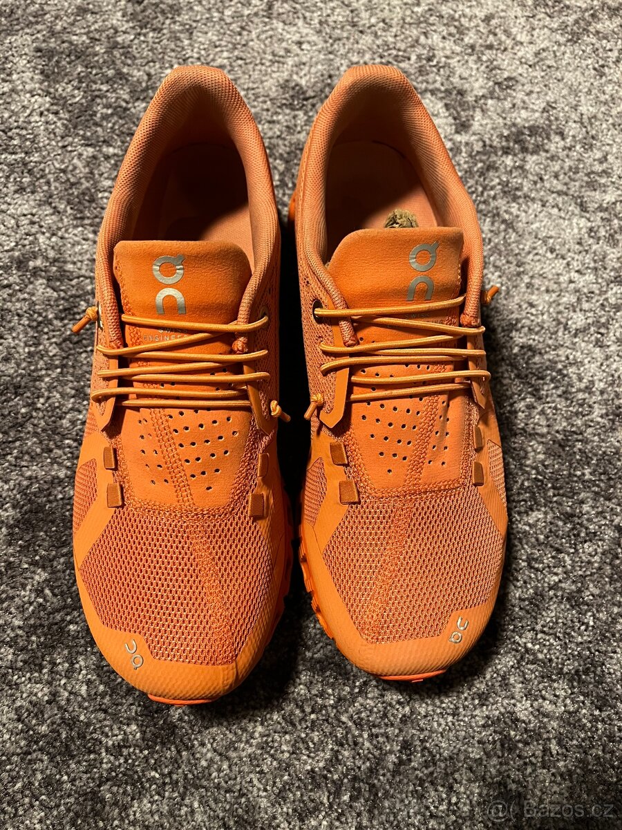 On Running, model Cloud, velikost 38,5 - 3