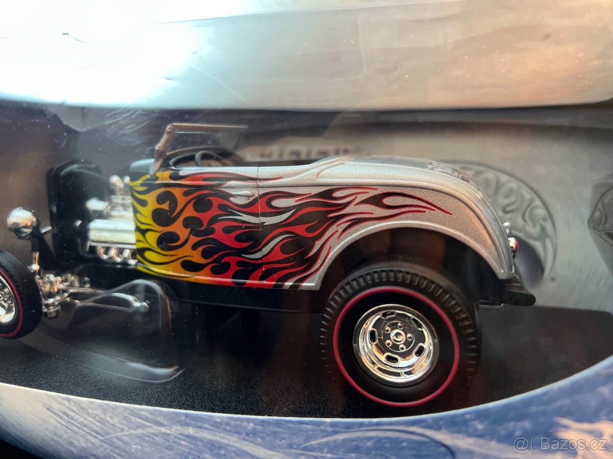 Hotwheels 1:18 - 3