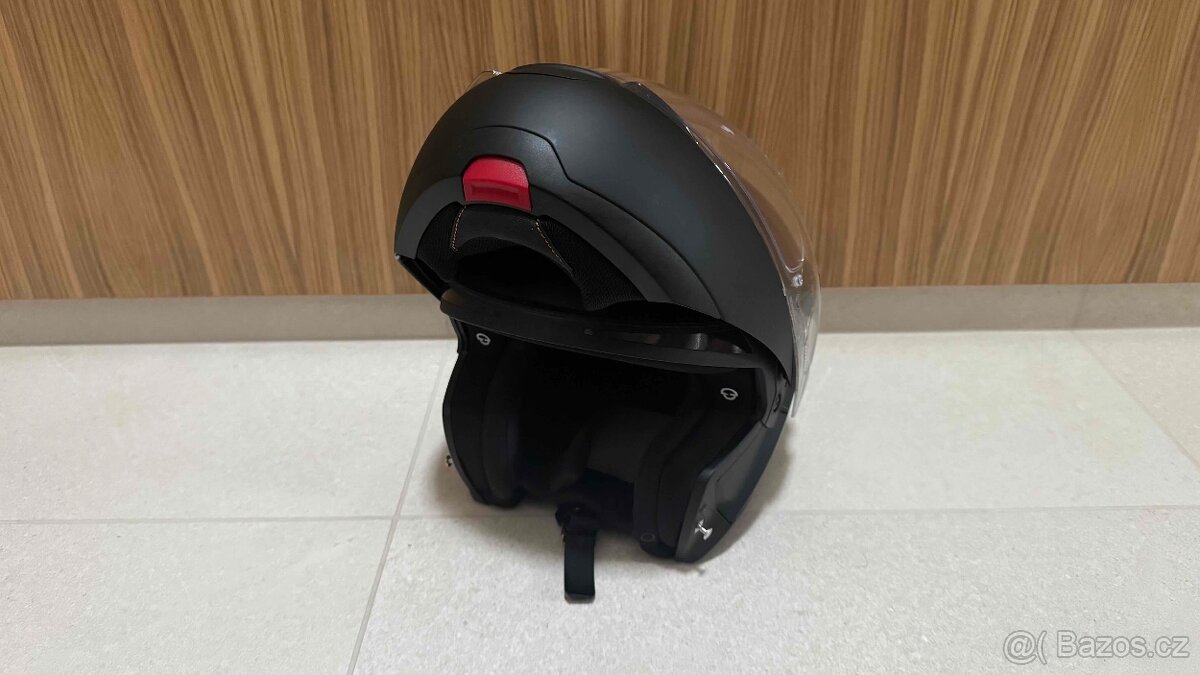 Schuberth C4 Pro s komunikátorem SC1 - 3