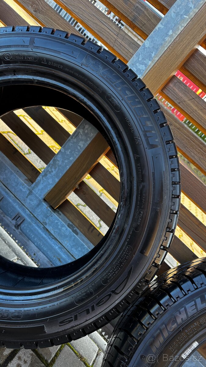 Michelin Agilis 215/60R17C 109/107T 8PR - 3