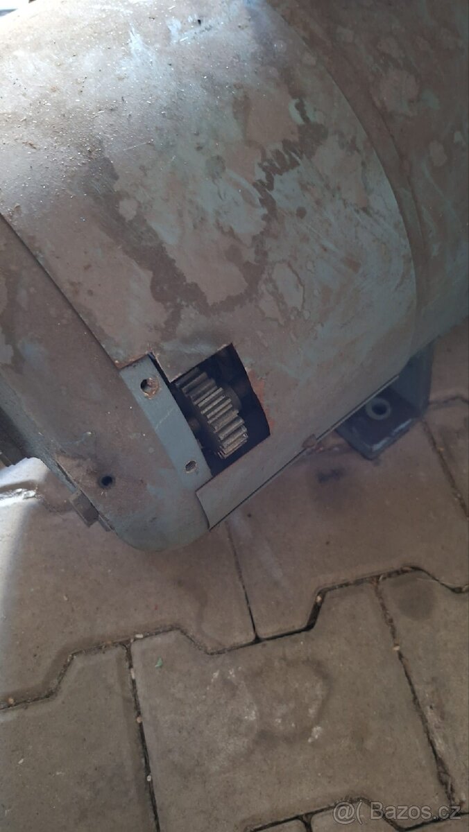 Asynchronní motor s regulací otáček - 3