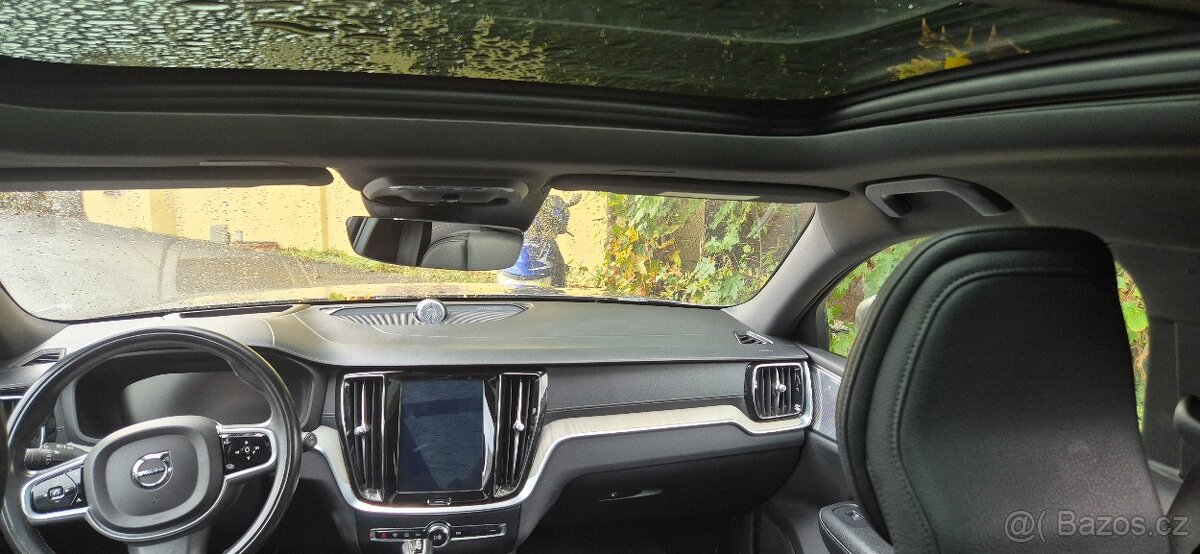 Prodej Volvo v60cc d4 - 3