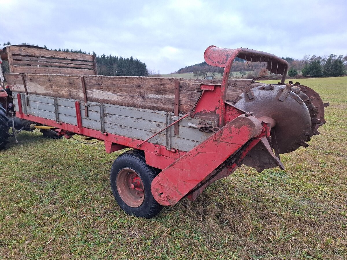 Rozmetadlo hnoje KRONE - 3