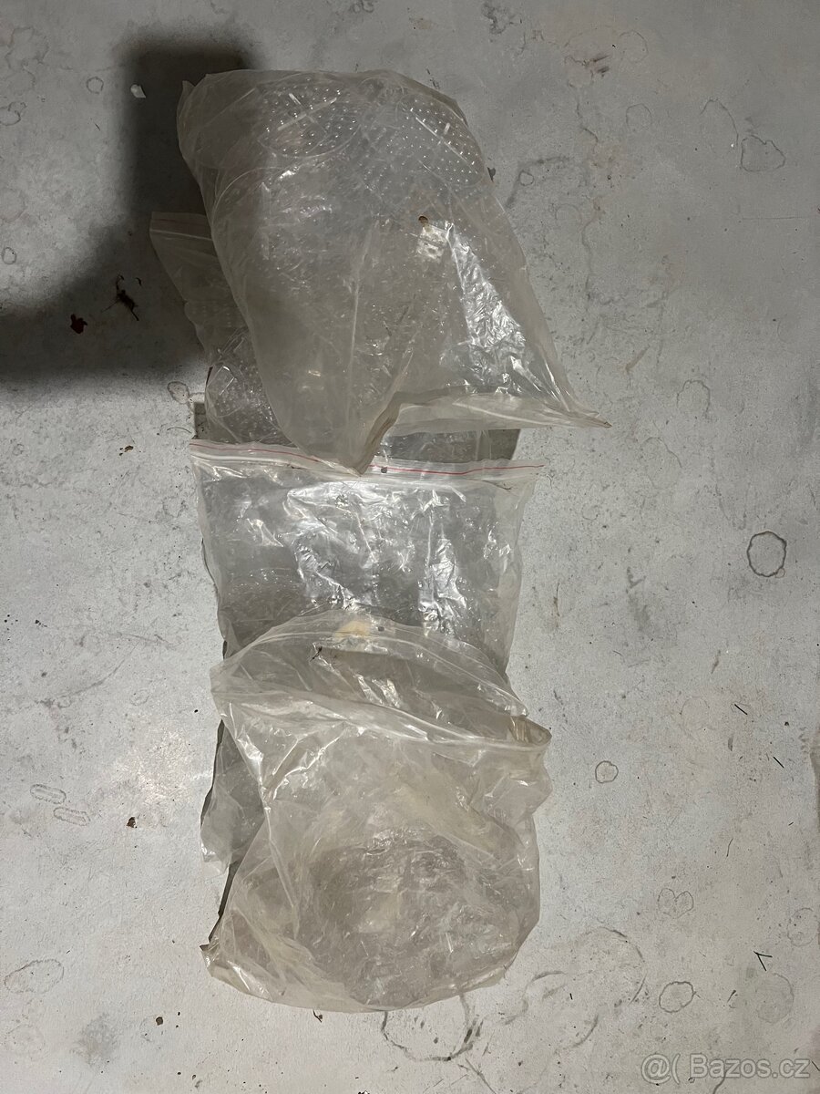 Plastový křížek pod dlažbu - průhledný - 3