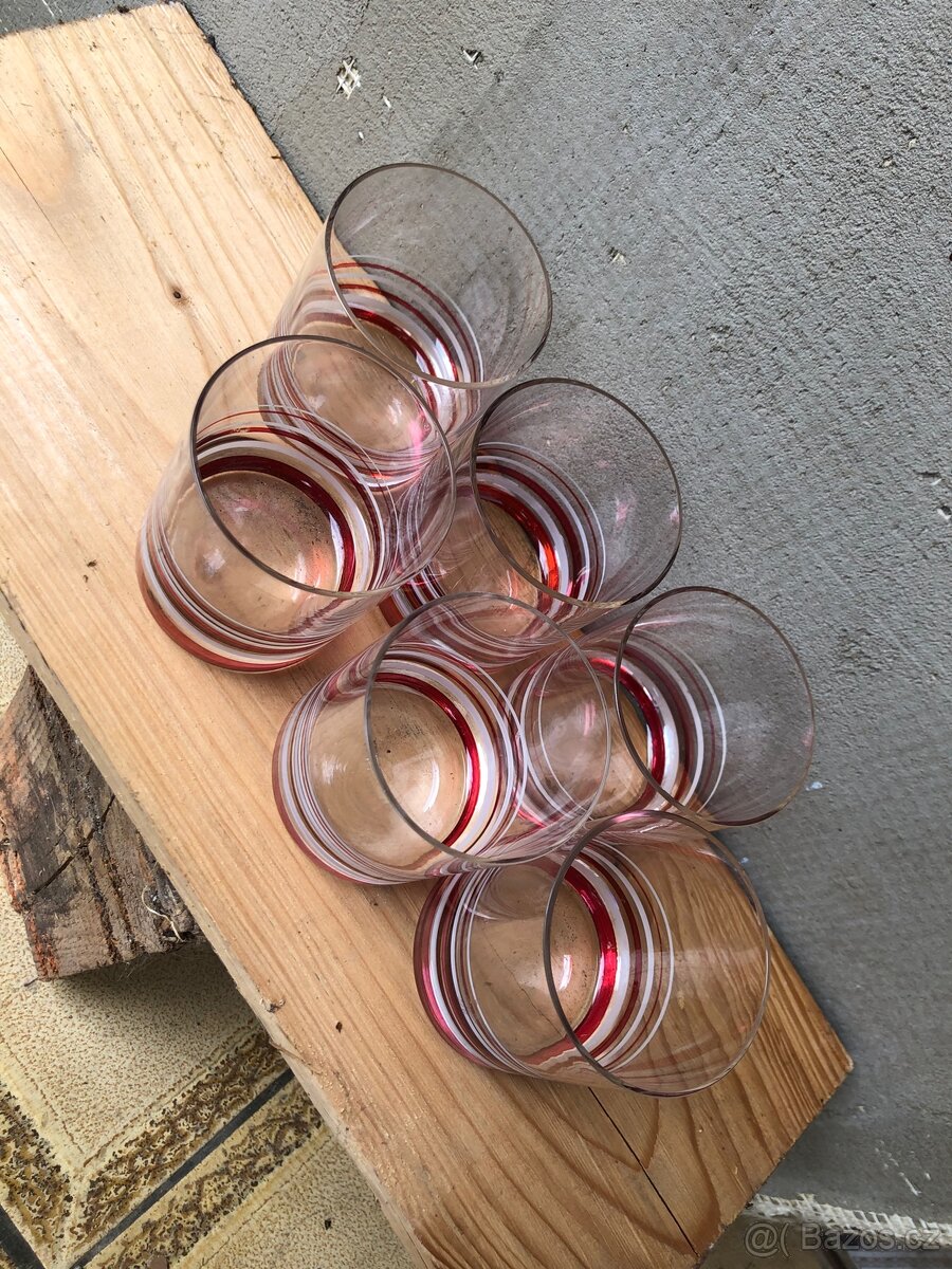 Růžové skleničky - 3