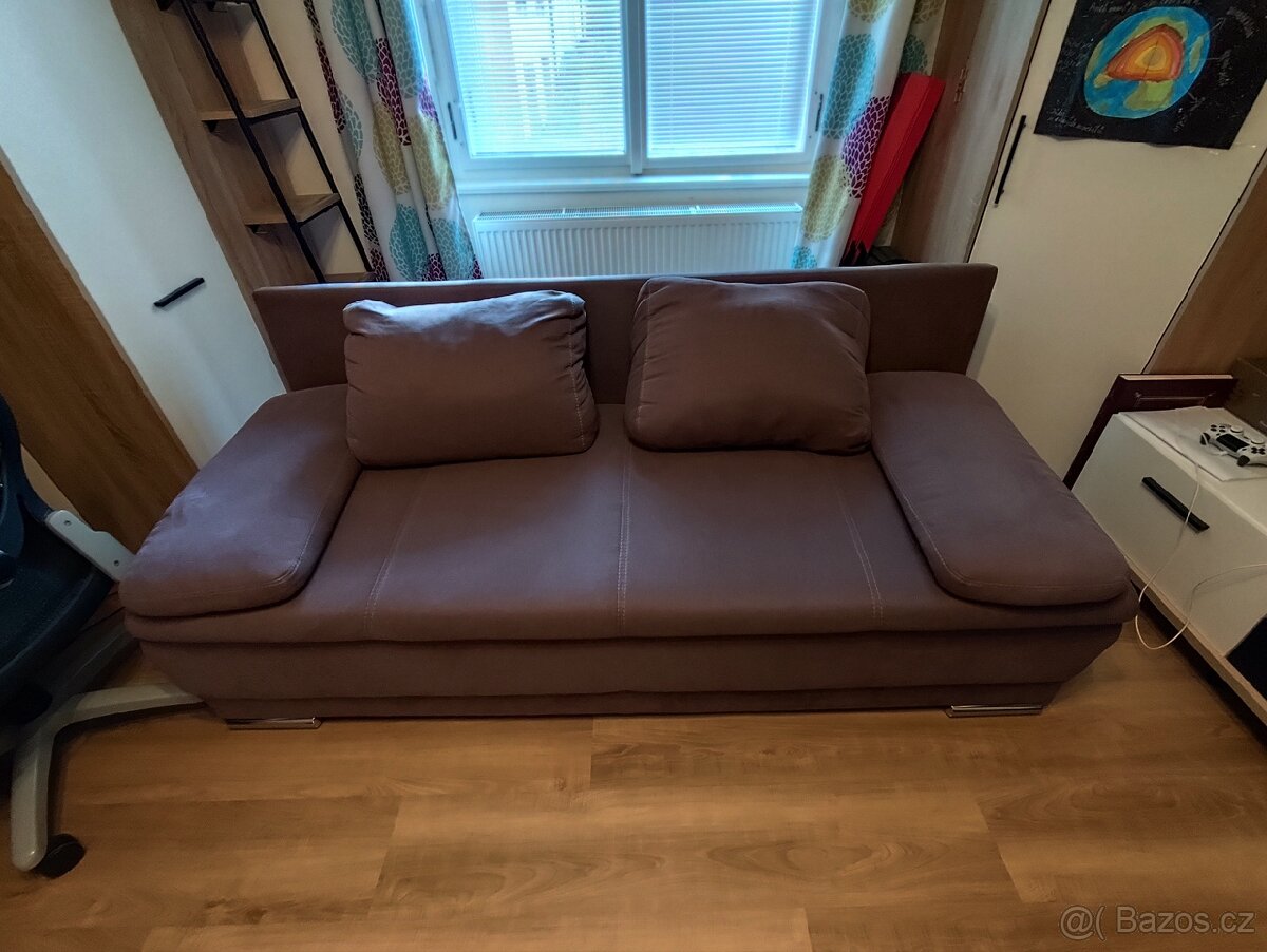 Pohovka rozkládací s úložným prostorem - 3