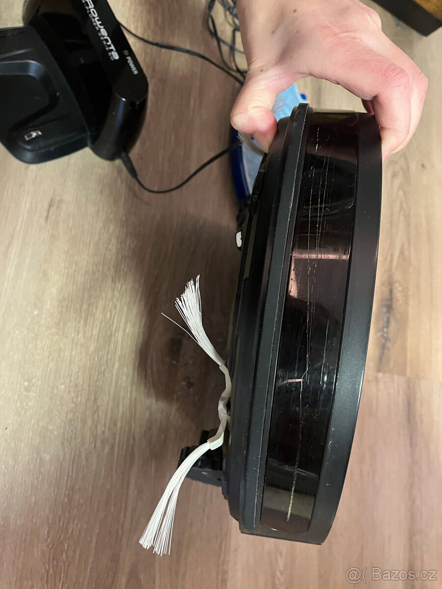 Robotický Vysavač - 3