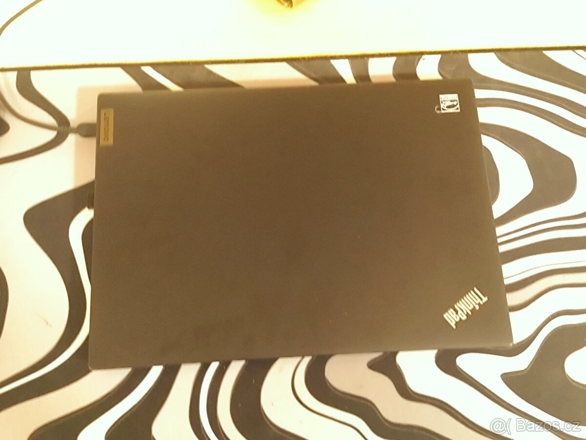 Lenovo thinkpad t14s gen 4 - 3