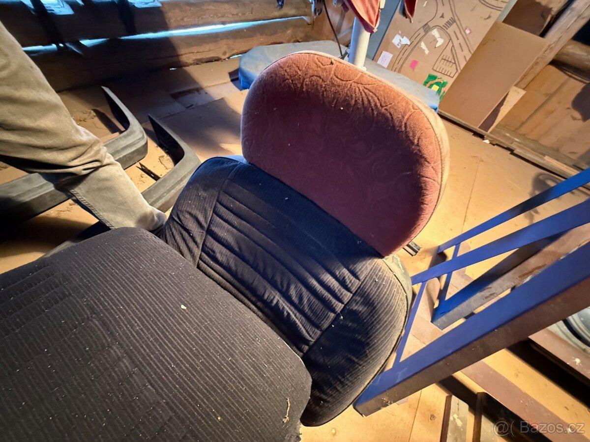 Sedadla Škoda 120 - 3