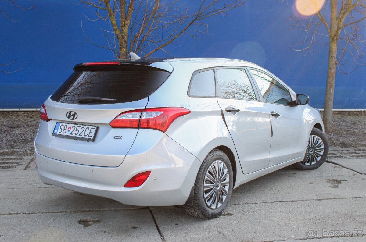 Hyundai i30 CW 1.4 MPi LPG - 3