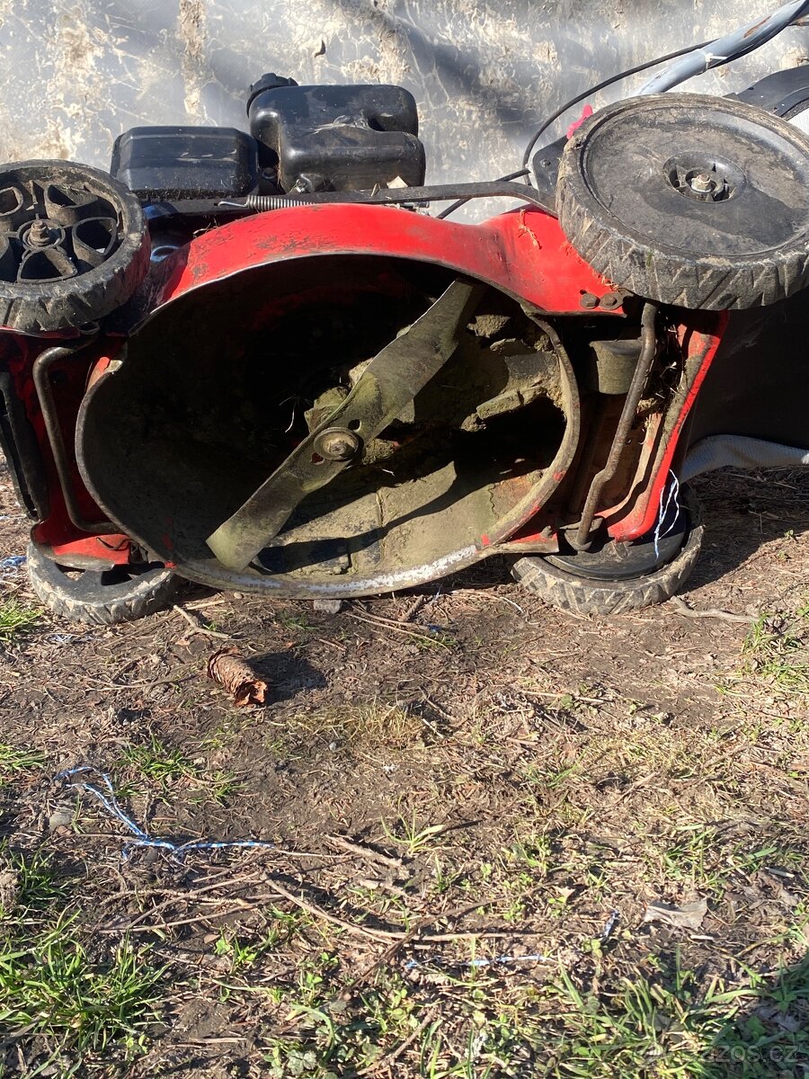 Benzinová sekačka hecht - 3