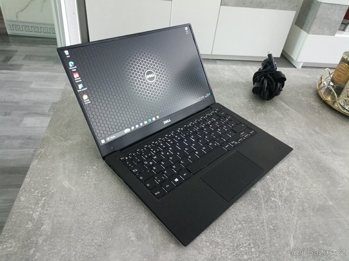 Dell XPS 13 9350 - 3