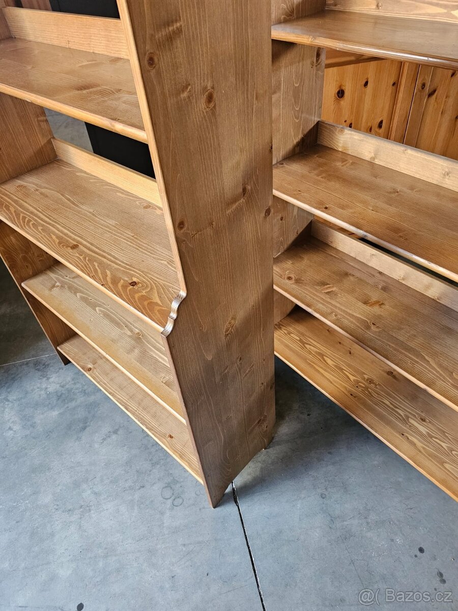 Knihovna Ikea Leksvik - 3