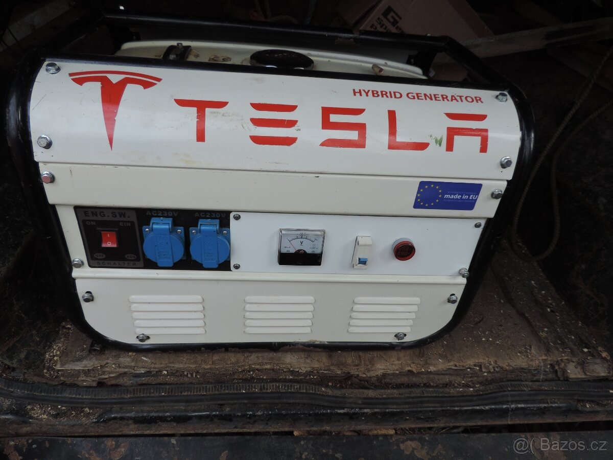 Malá spolehlivá elektrocentrála 220V, 1200/1000W - 3