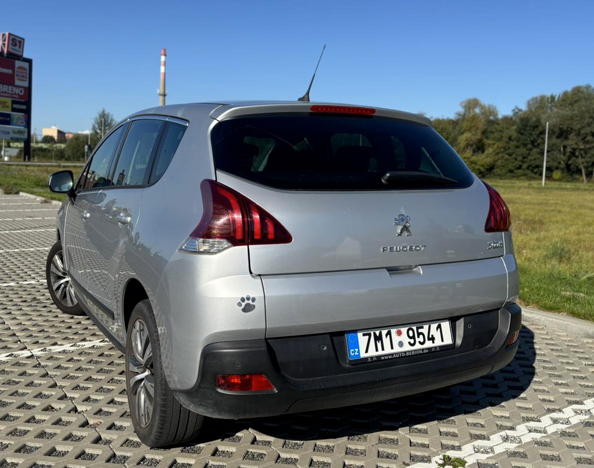 Peugeot 3008 1.6 115kW benzín, 76tis km - 3