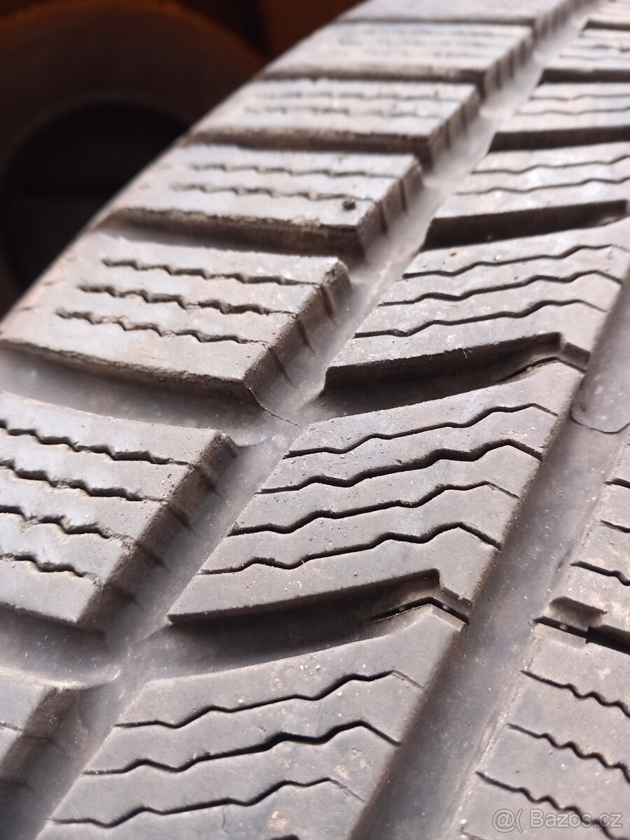 235/55R19 ZÁNOVNÍ SADA ZIMNÍCH GUM - 3