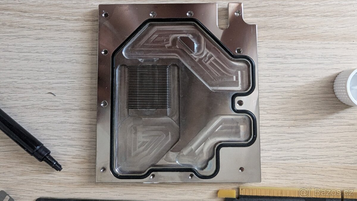 MSI GTX 1080 Ti SeaHawk EK X - 3