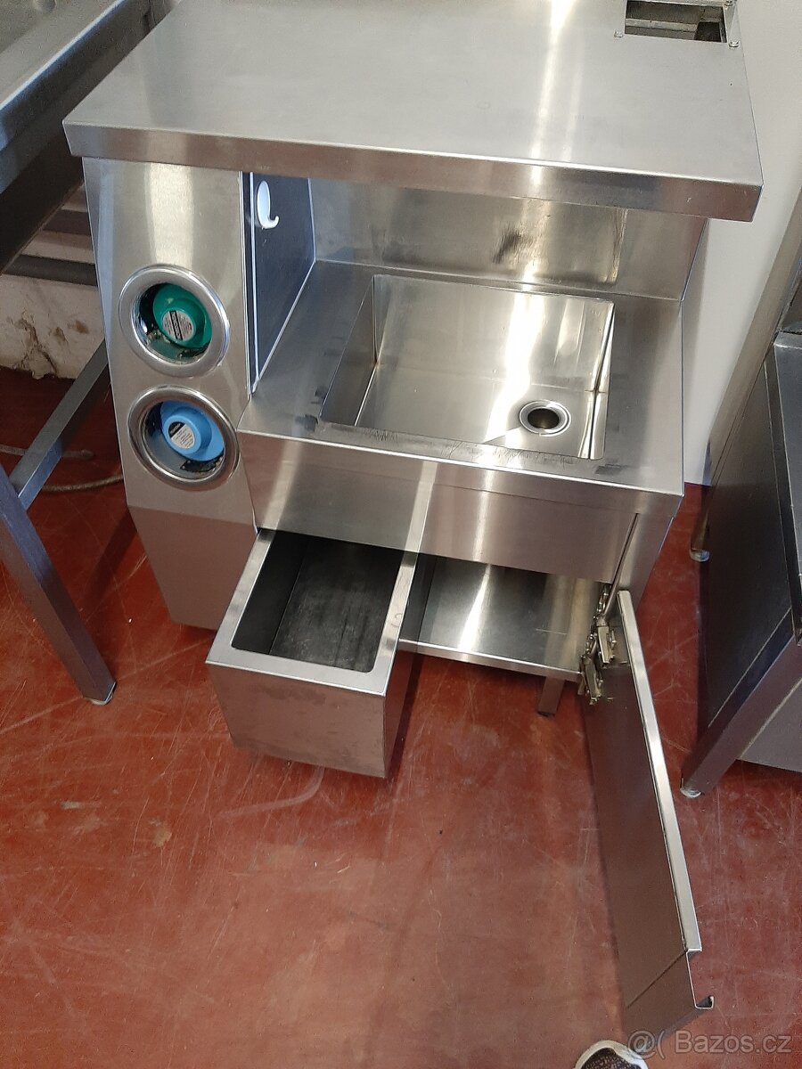 Nerezová podestavba pod postmix - 3