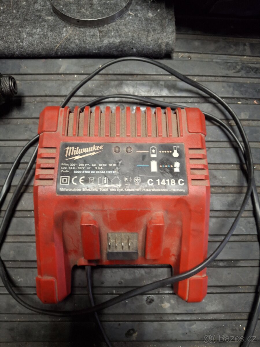 Milwaukee aku naradi - 3