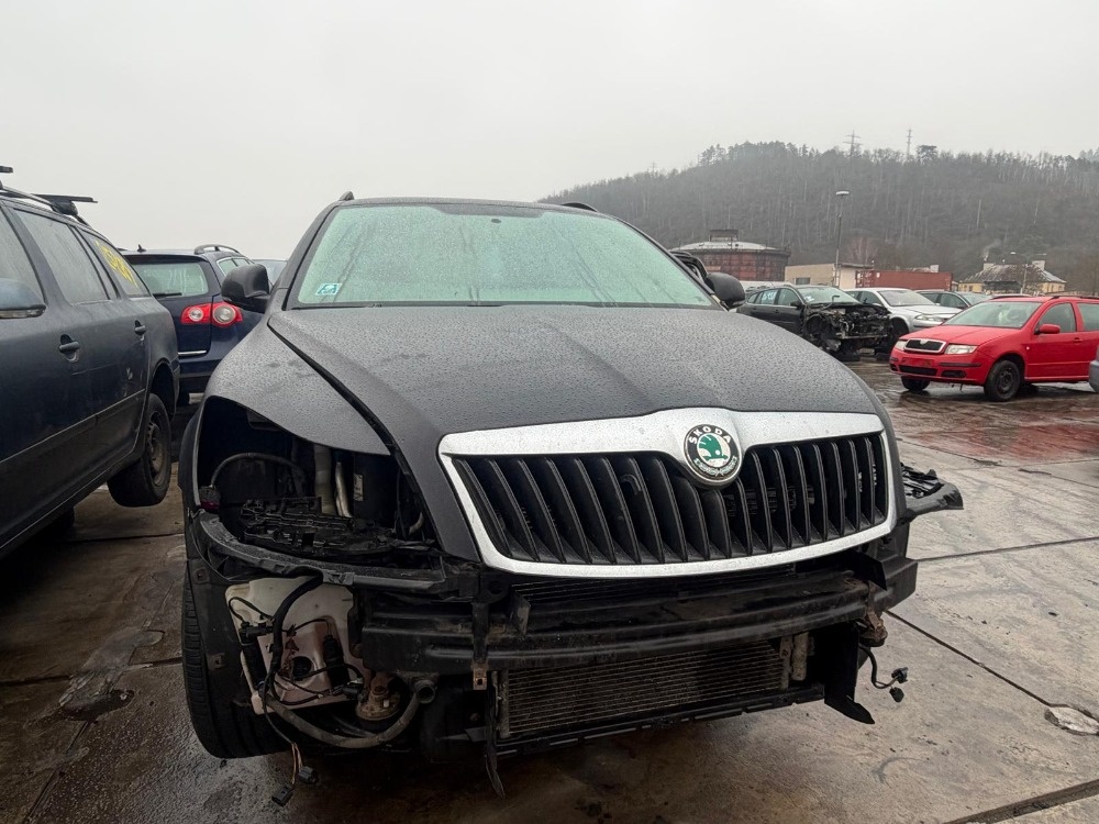 Škoda Octavia č. 2050 - 3