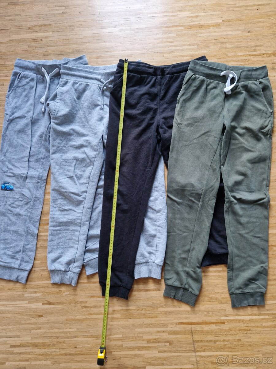 Tepláková souprava vel.146 - 3