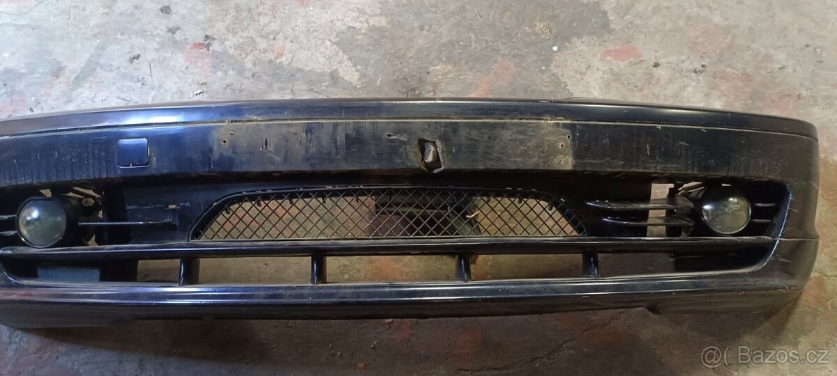 BMW E46 coupe díly BLATNÍKY, nárazník, dveře, lišty - 3