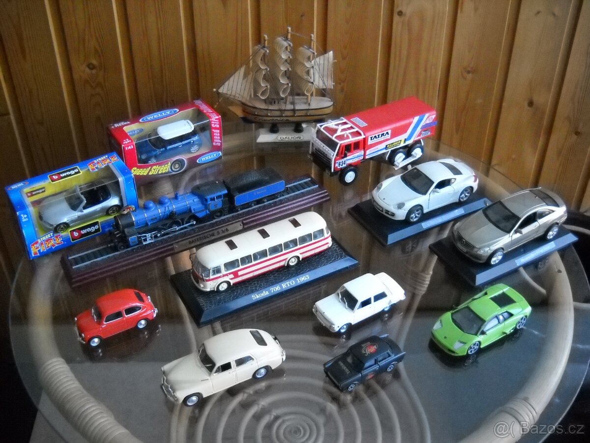 Modely aut, letadel - 3